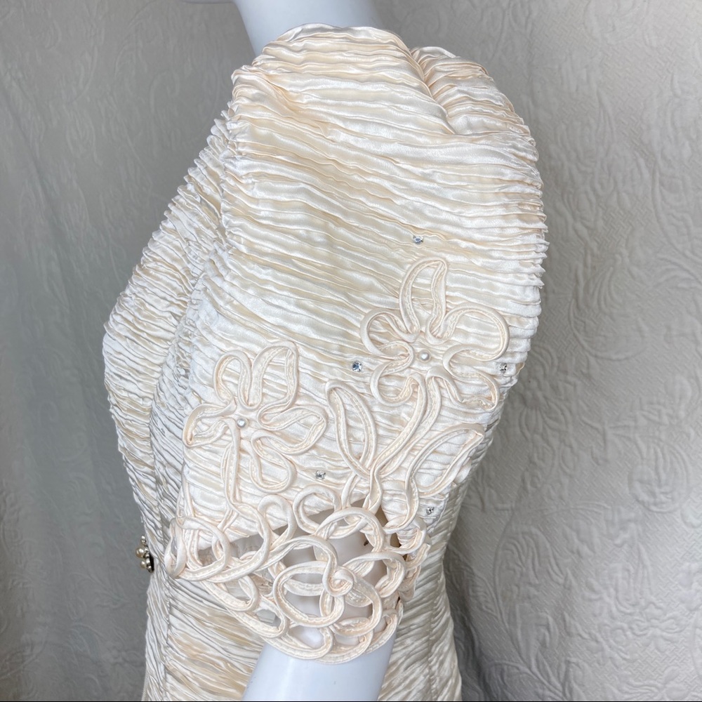 Vintage ILGWU Karen Lawrence by Matthew Fortuny Pleat Formal Jacket - Picture 4 of 14